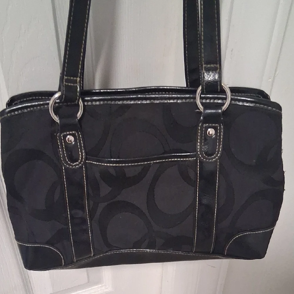 Rosetti Black Handbag with Front Pocket - Picture 3 of 8